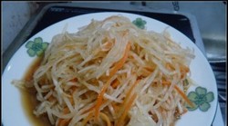 凉拌白萝卜