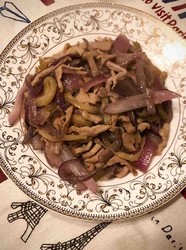 洋葱小炒肉