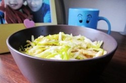 蒜黄鸡蛋