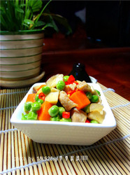 豌豆肉丁杏鲍菇