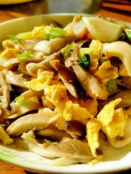 蘑菇炒鸡蛋