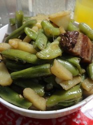 土豆豆角烩肉