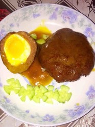 牛肉饼vs牛肉温泉蛋