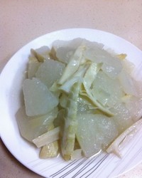 冬瓜炒笋干
