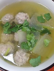 冬瓜汆丸子