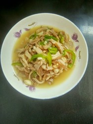 尖椒蘑菇