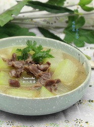 鸡胗滚冬瓜汤