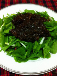 酱拌小葱萝卜菜