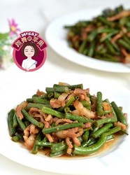 五花肉炒豇豆