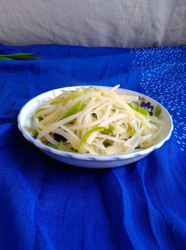 家常土豆丝