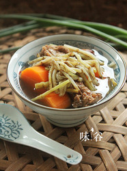 鱼腥草胡萝卜猪骨汤