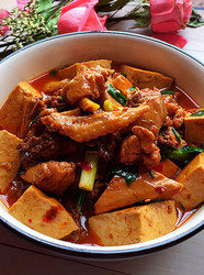 熏豆干焖烧鸡块