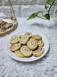 蓝莓酱夹心饼干