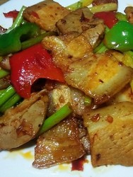 蒜苔回锅肉