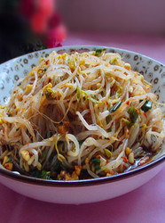 凉拌绿豆芽