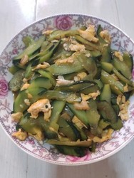 黄瓜炒鸡蛋