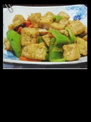 青椒豆腐泡