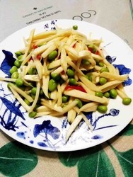 茭白炒毛豆子