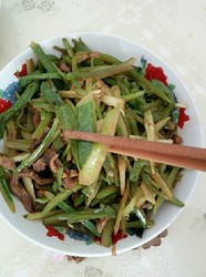 青椒肉丝冬瓜皮