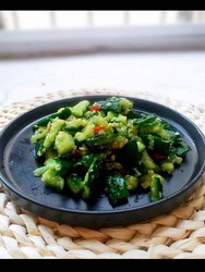 酸辣拍黄瓜