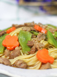 牛肉豆角焖面