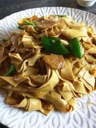 尖椒干豆腐