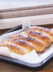 果仁蜂蜜小排包