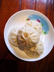 牛肉馅大包子