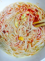 酸辣汤米粉