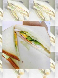 火腿鸡蛋三明治