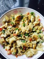 红椒绿椒炒鸡蛋