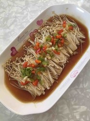 蒜蓉蒸金针菇