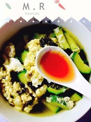 西葫芦紫菜蛋花汤